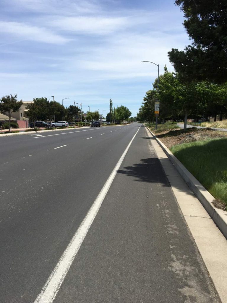 Bike lane on O'Hara Ave in Brentwood, CA